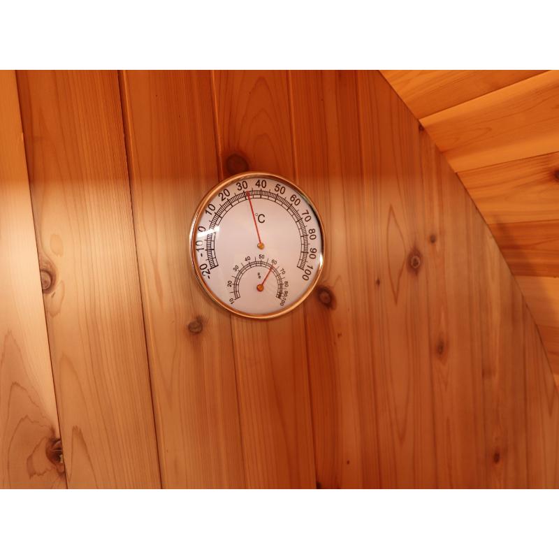 Galley barrel sauna - hygrometer